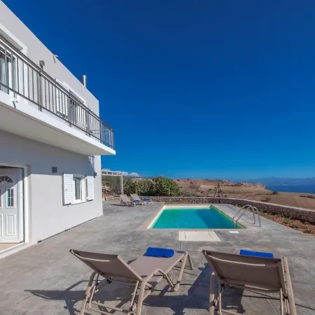 Tranquil Sea View With Private Pool, Just 2km From The Beach! *
